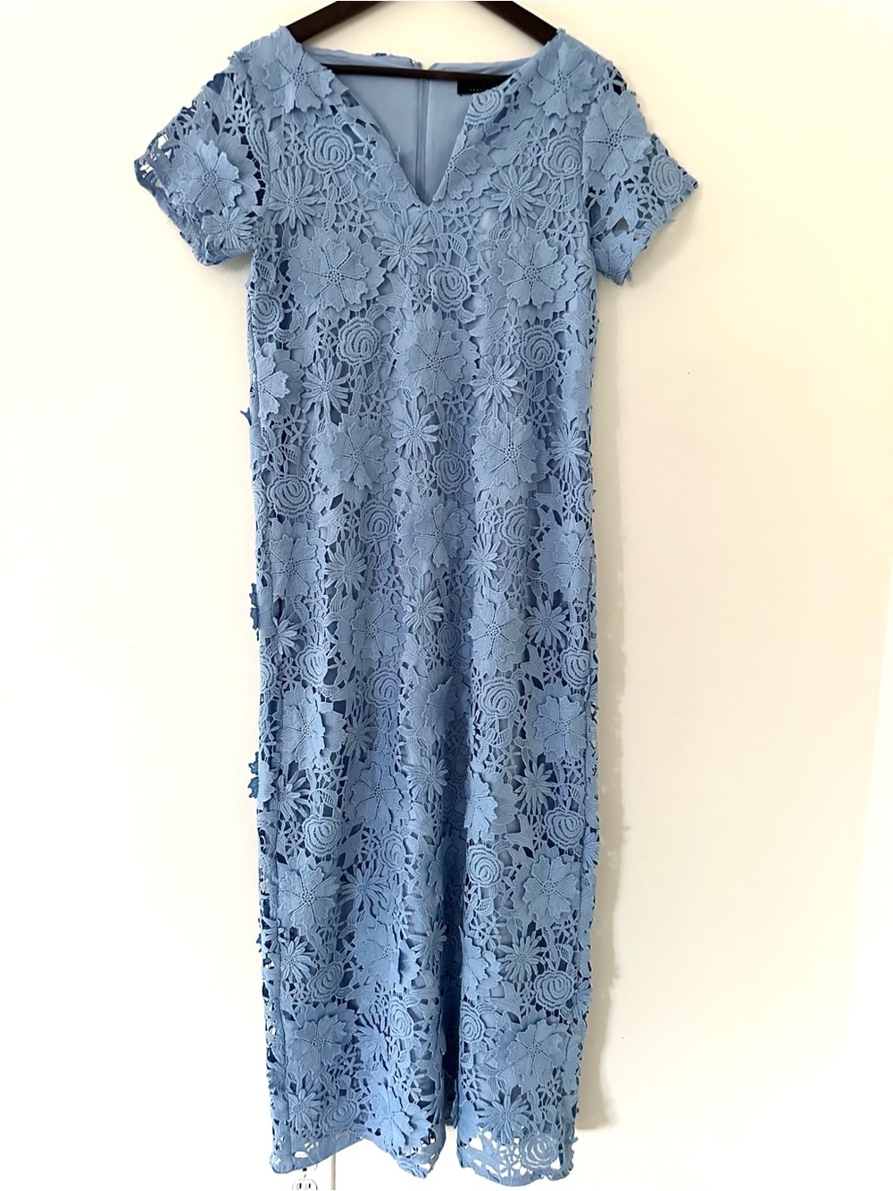 Abbey Glass Cornflower blue 3D lace dress